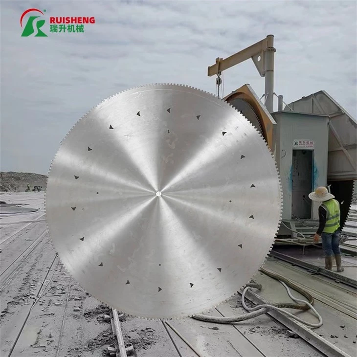 Huge Saw Blade Huge Saw Blade